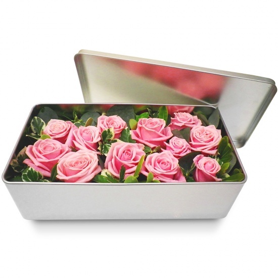 Envoyez une Boîte de fleurs Élégance de roses roses
