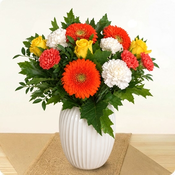 Bouquet de fleurs Viva avec de l'oeillet, de la rose et du gerbera