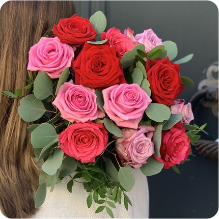 Bouquet de roses variées 