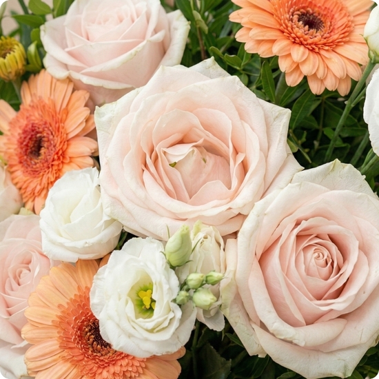 Offrez un bouquet pour un mariage afin de souhaiter vos voeux de bonheur les plus sincères
