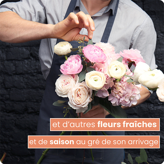 Bouquet du fleuriste avec de la renoncule - bouquet coloré