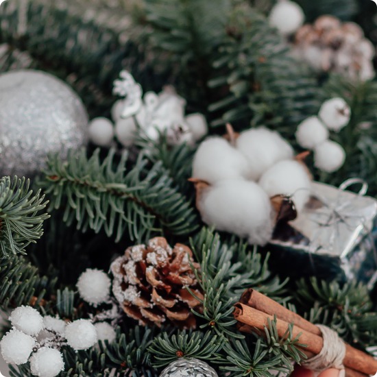 Bouquet du fleuriste blanc fêtes - Livraison de fleurs