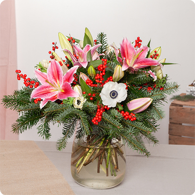 Bouquet Féérie de lys roses et anémones blanches