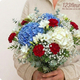Bouquet Hortensia Tricolore composé d'hortensias bleus et blancs avec fleurs rouges et blanches - Livraison de fleurs 123fleurs