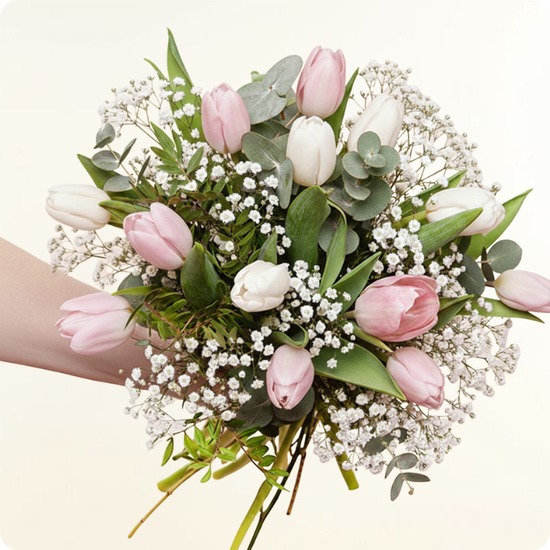 Bouquet de tulipes roses et blanches