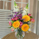 Bouquet Iconique aux gerberas oranges, mufliers blancs, alstroemerias roses et fleurs champêtres - 123fleurs