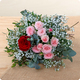 Bouquet de roses rouges et roses avec gypsophile - Bouquet Je t'aime - 123fleurs