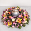 Couronne de fleurs Tendrement - Livraison de couronnes florales pour urne avec 123fleurs