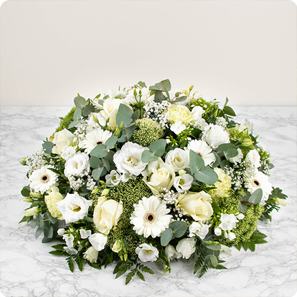 Coussin de fleurs Olympia - Livraison de compositions florales blanches avec 123fleurs
