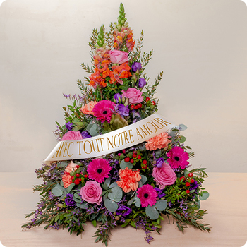 Cérémonie d’obsèques, condoléances, hommage funéraire. Parfait pour symboliser la vivacité et l’éclat d’une vie bien remplie.